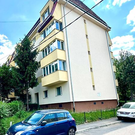 N&B Apartments كلوج-نابوكا المظهر الخارجي الصورة