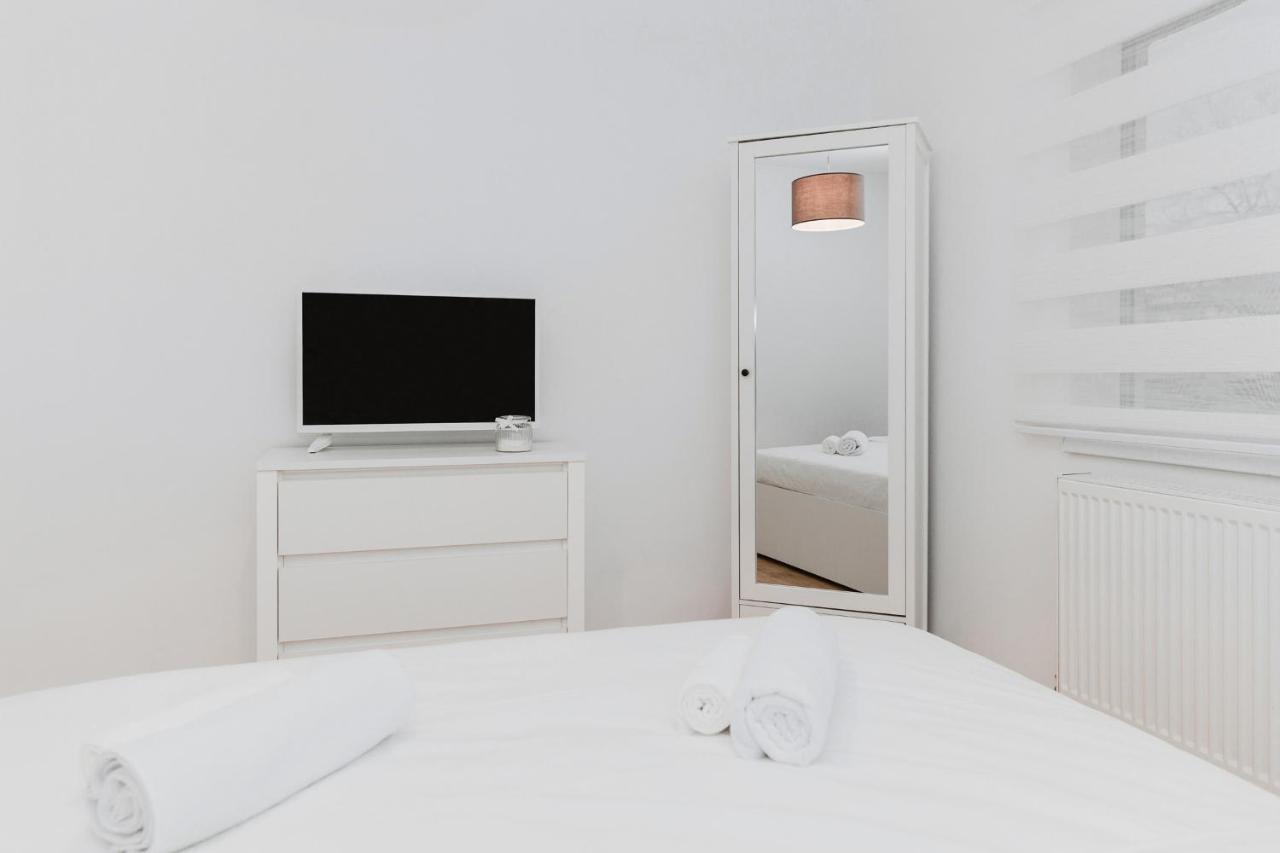 N&B Apartments كلوج-نابوكا المظهر الخارجي الصورة