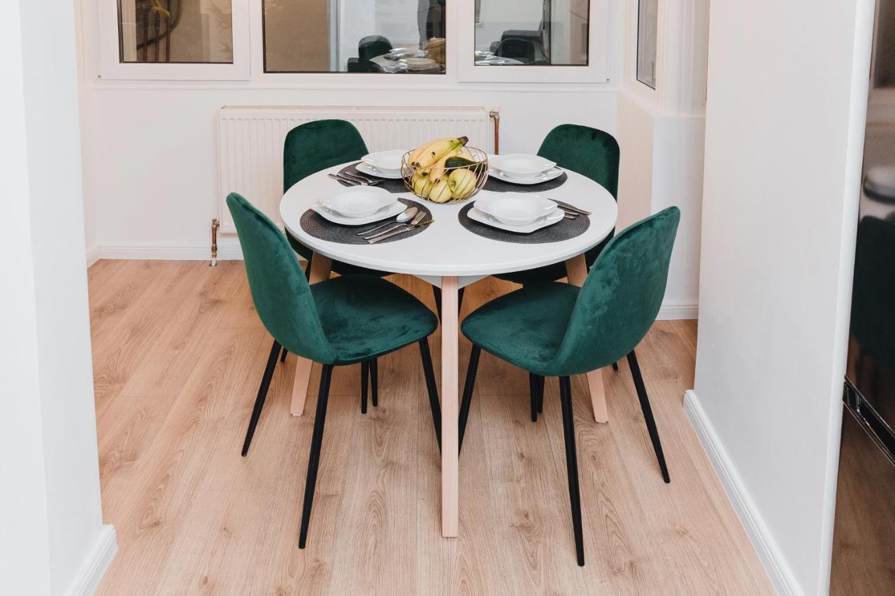 N&B Apartments كلوج-نابوكا المظهر الخارجي الصورة